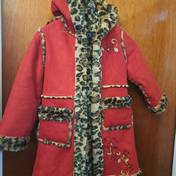 Sz 4 children's place red and cheetah coat. - Picture 3 of 9